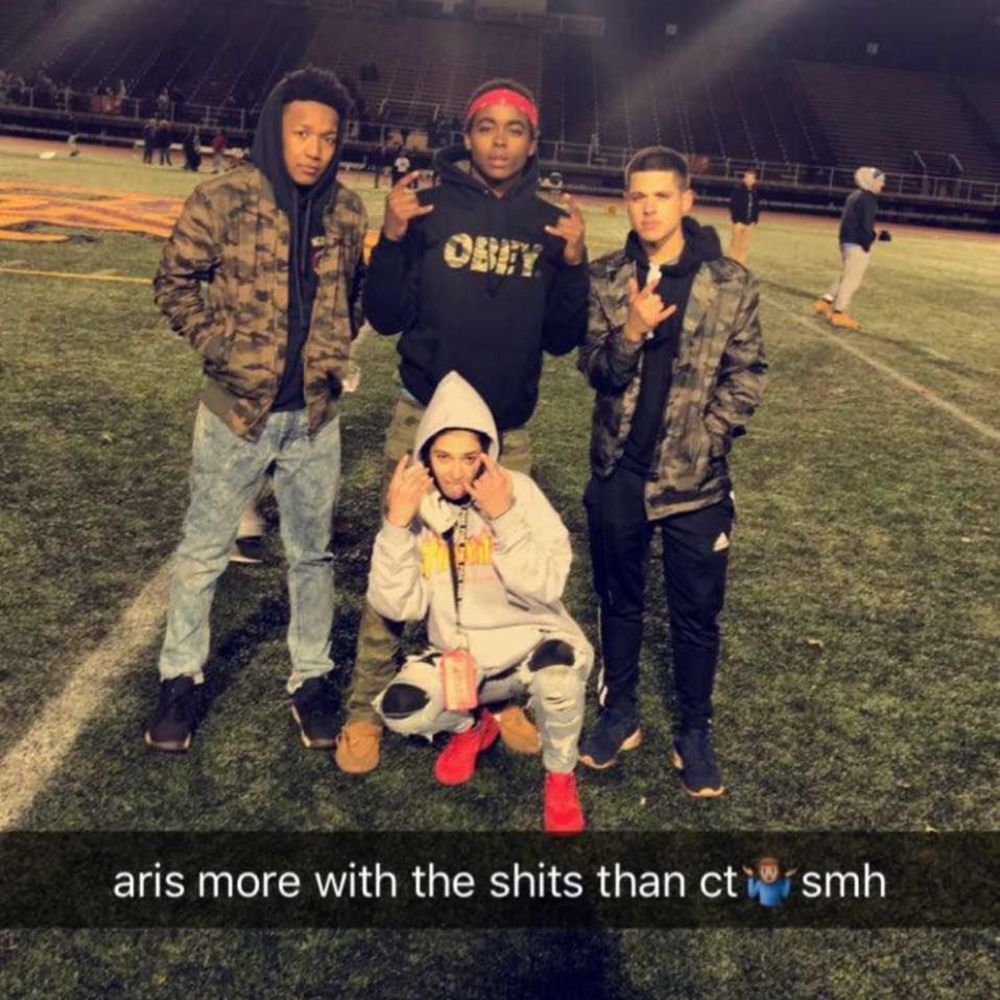 Meet your Posher, Ari